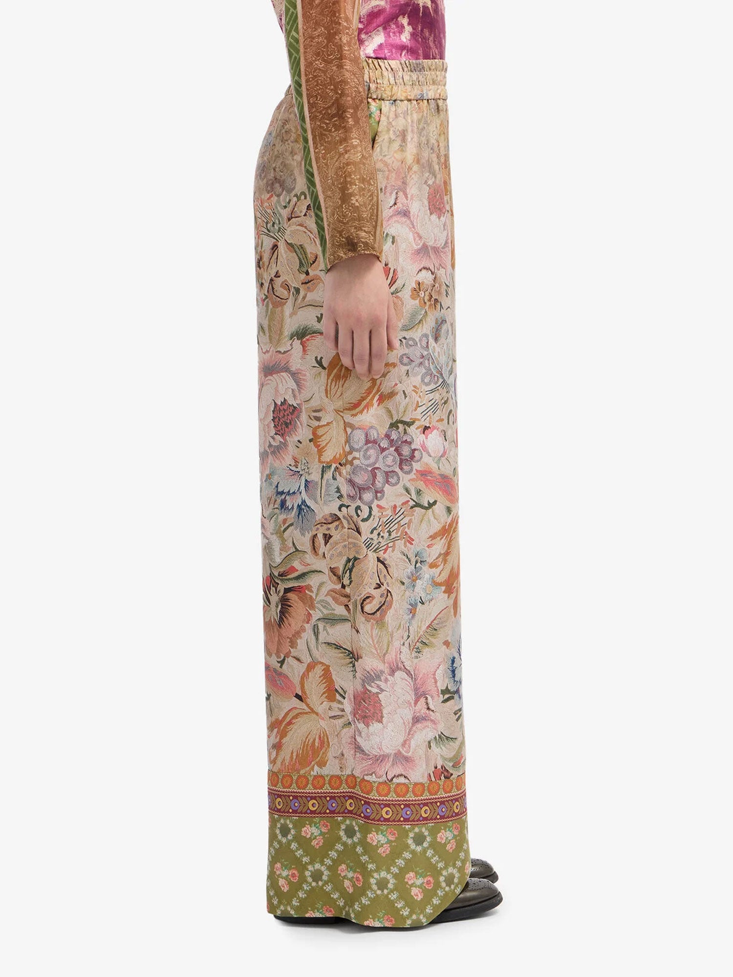 ALOE FLORAL SILK PANTS FLORAL