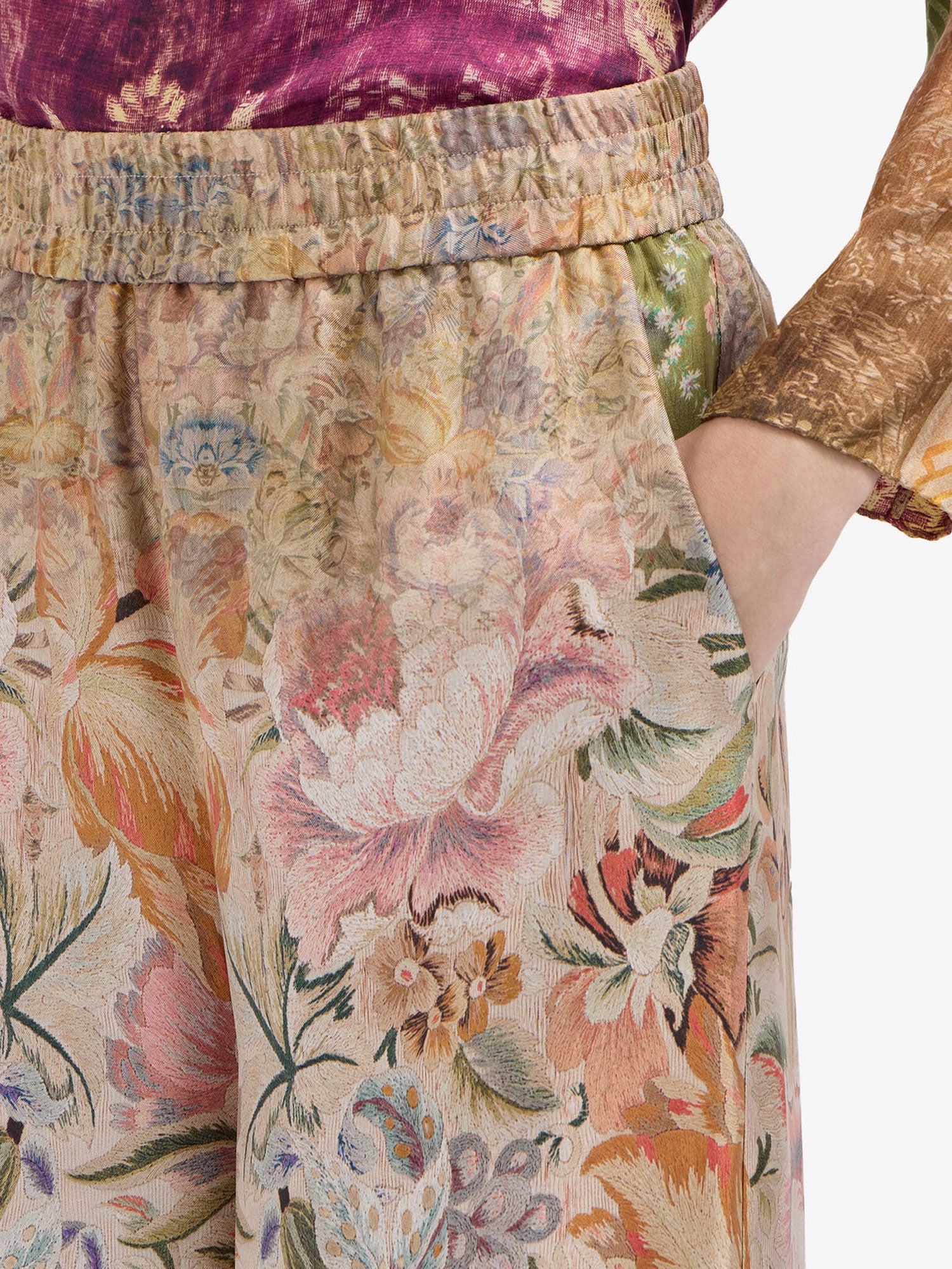 ALOE FLORAL SILK PANTS FLORAL - Image 4