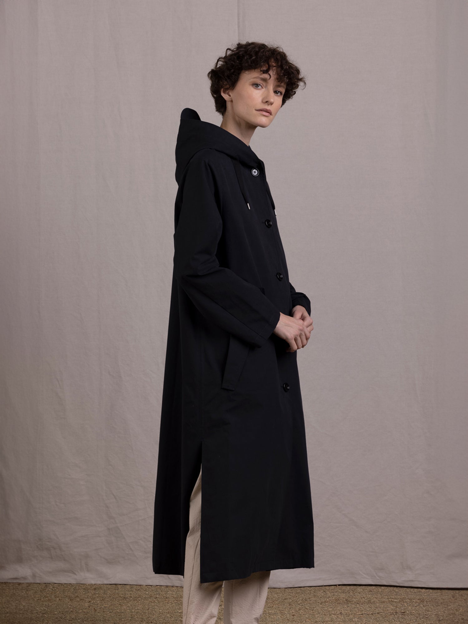 PROPORTION COAT HOODED BLACK - Image 3