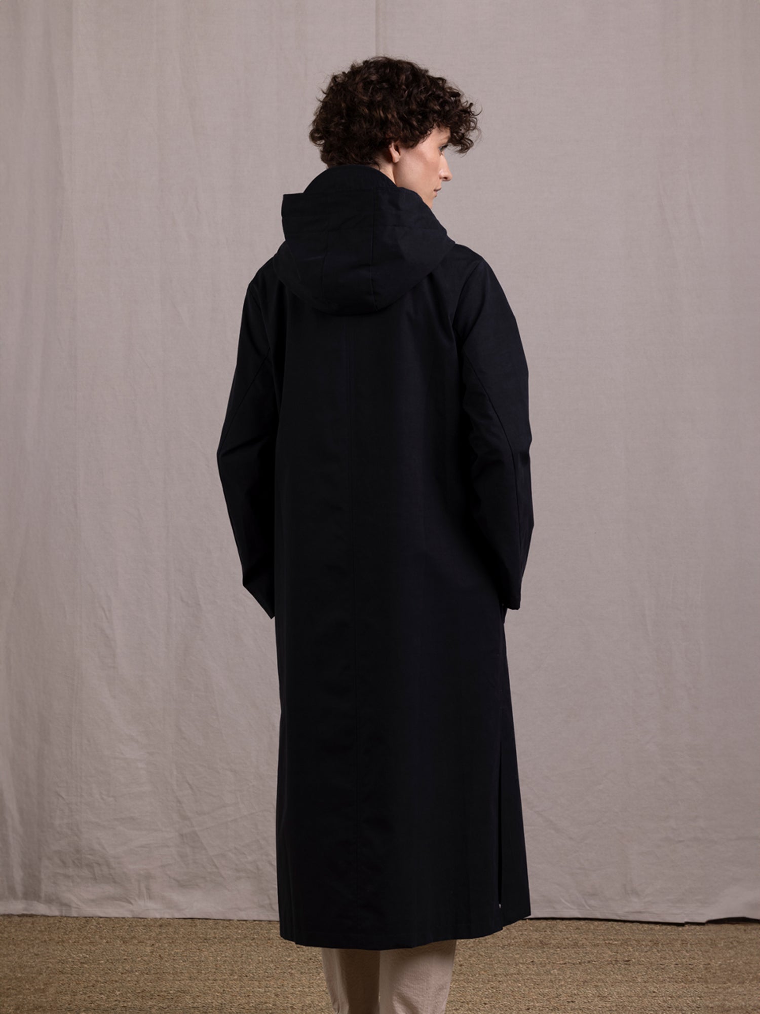 PROPORTION COAT HOODED BLACK - Image 4