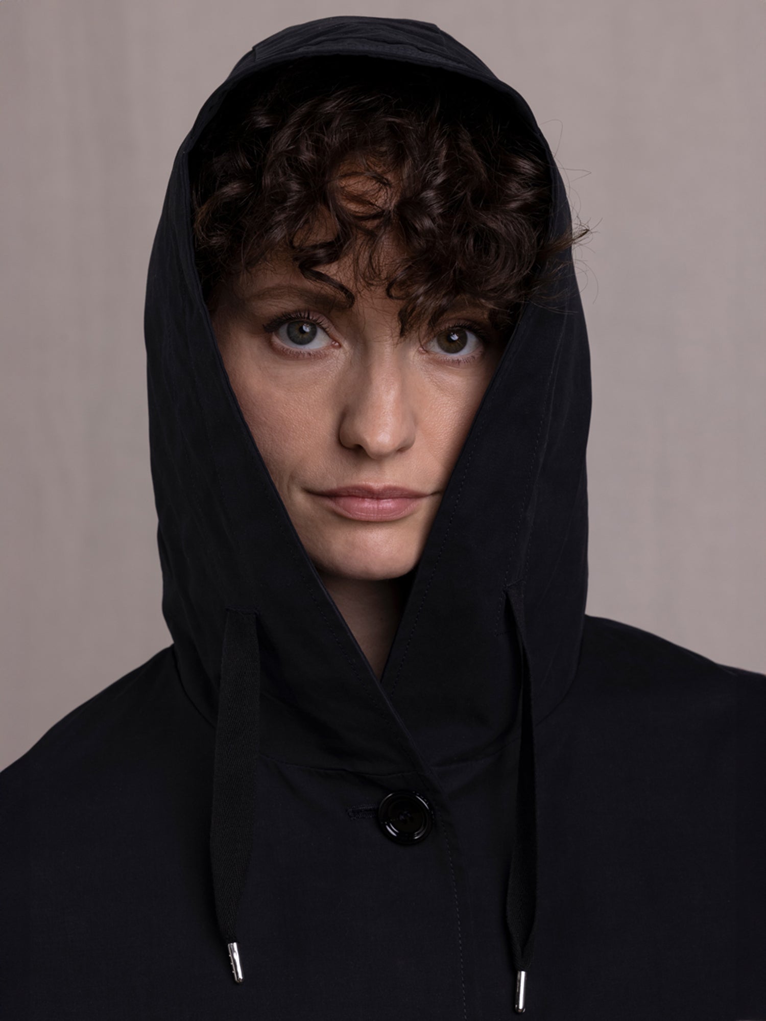 PROPORTION COAT HOODED BLACK - Image 5
