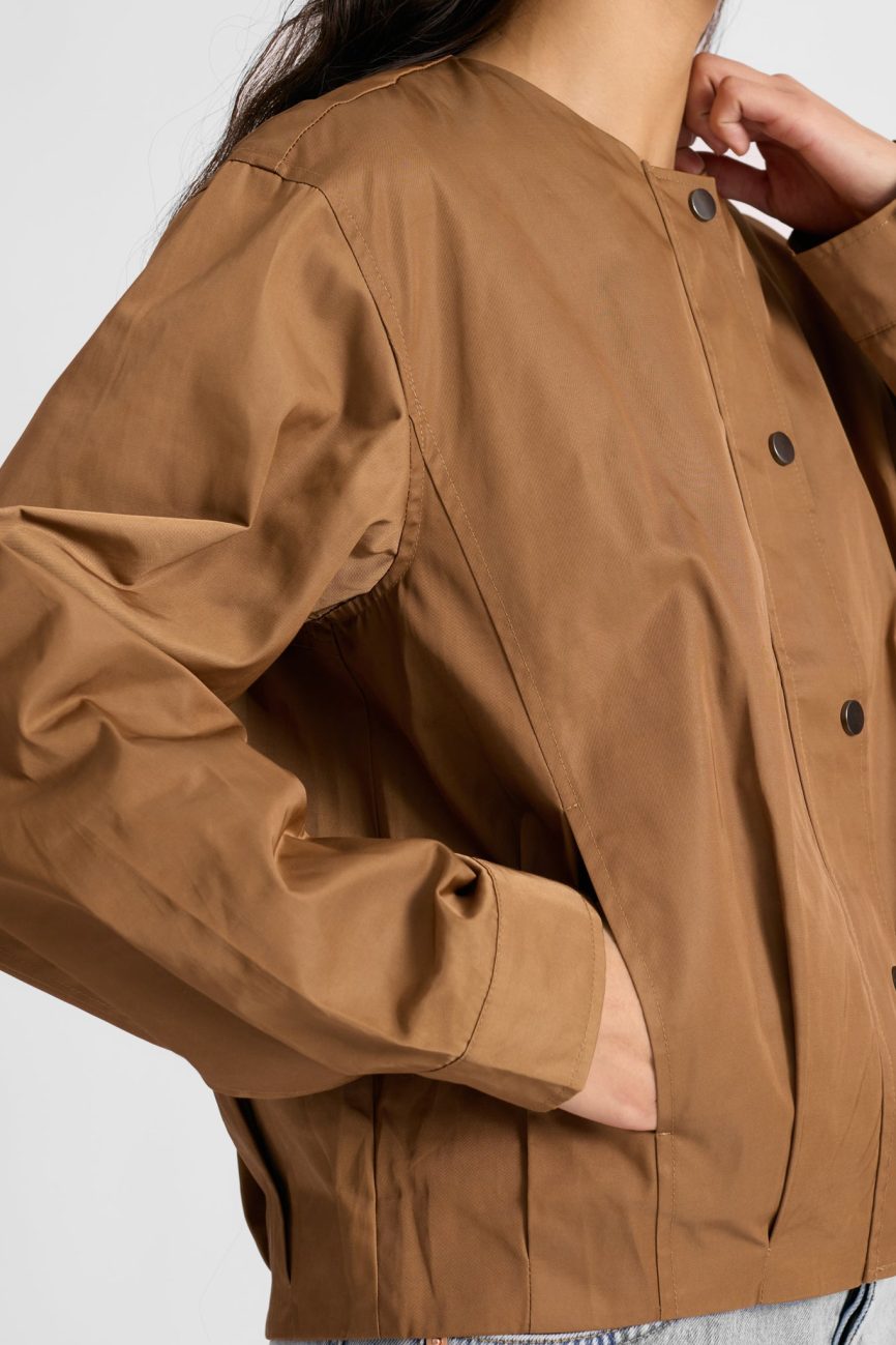Pleat Hem Jacket